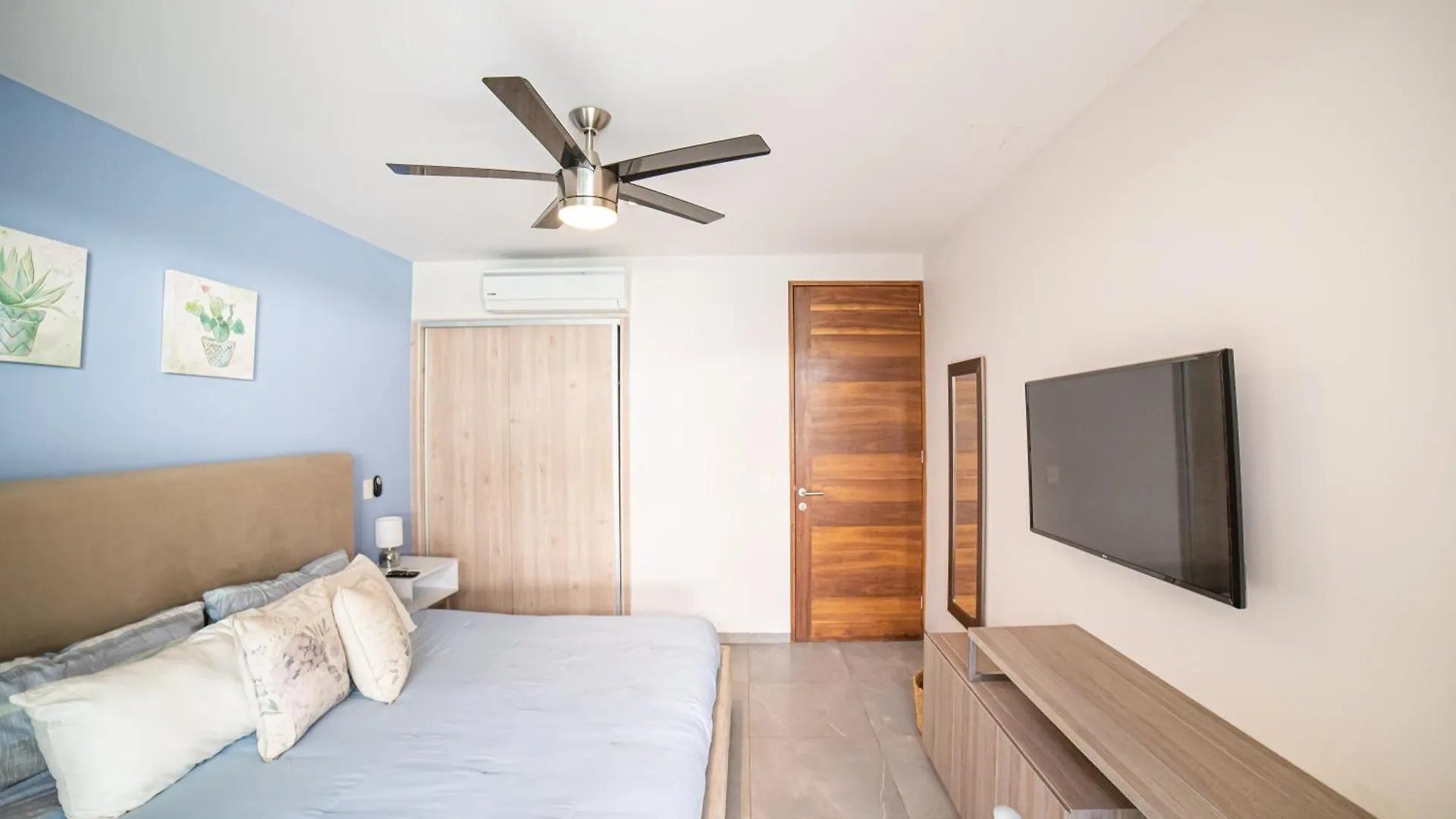 Gallery By Home Tulum Playa del Carmen Mexiko